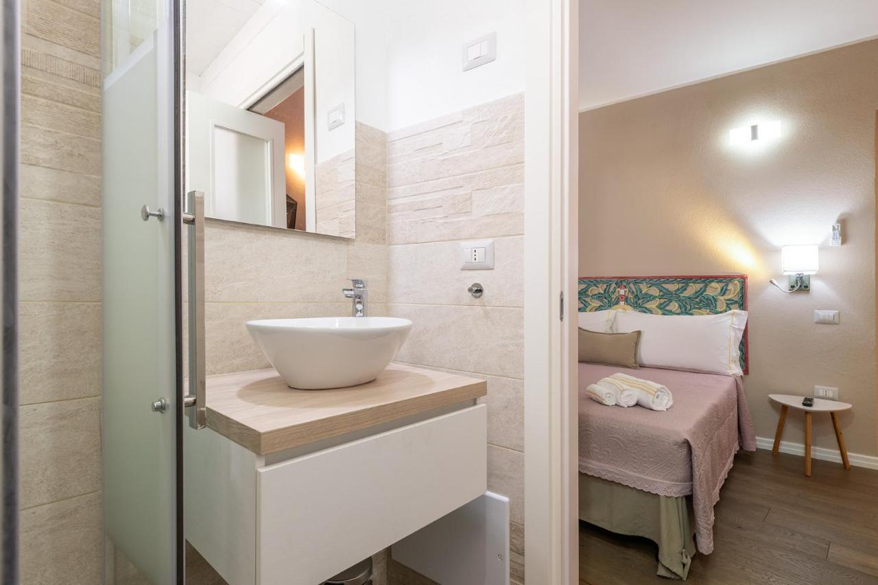 Promenade Boutique Rooms - City Centre Cagliari Kültér fotó