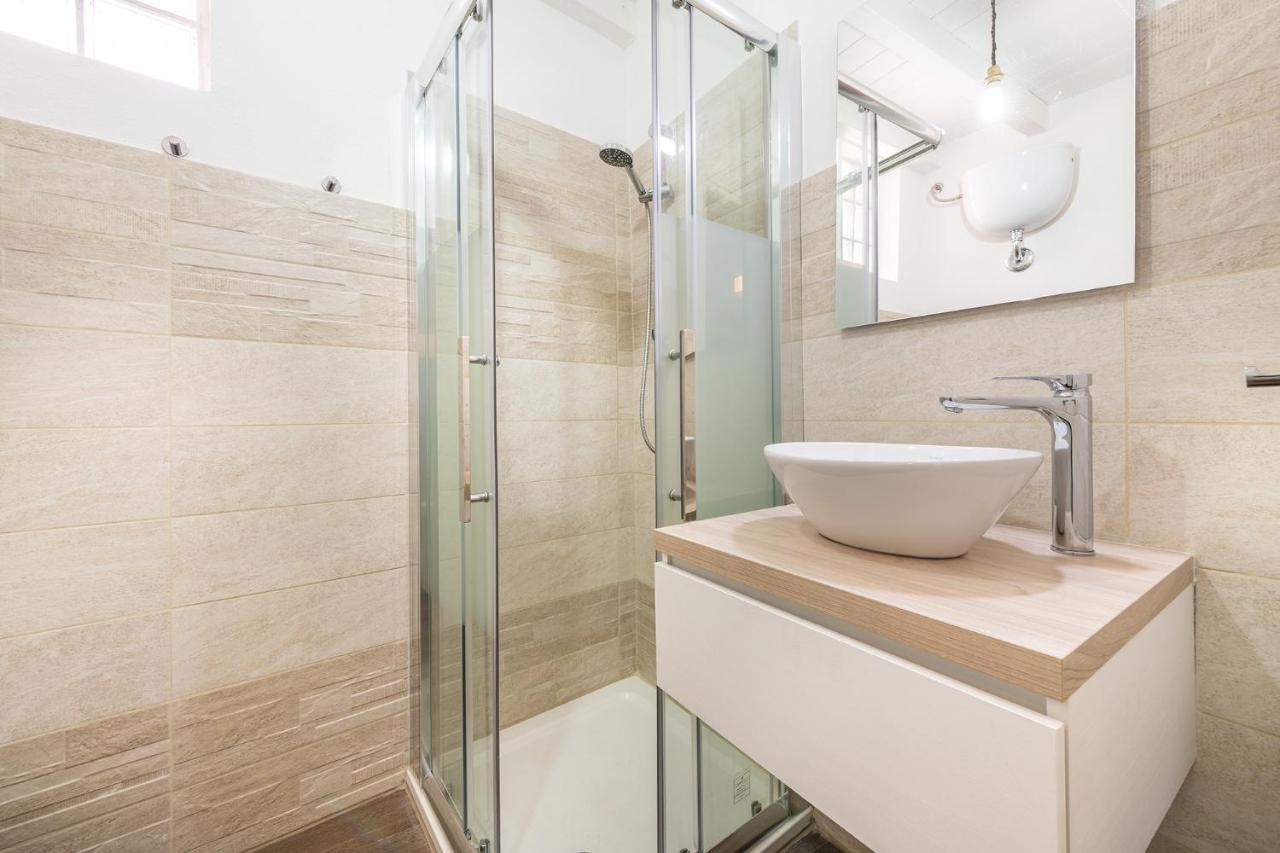 Promenade Boutique Rooms - City Centre Cagliari Kültér fotó